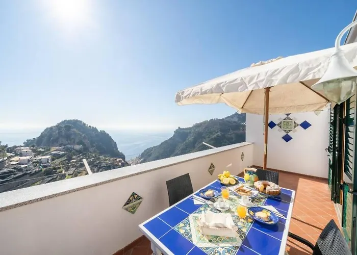 Terrazza Belvedere A Pontone - Amalfi Coast